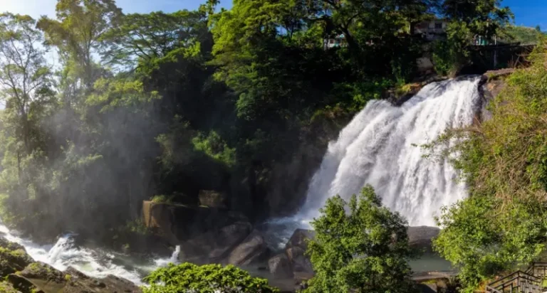 Huluganga Ella Waterfall